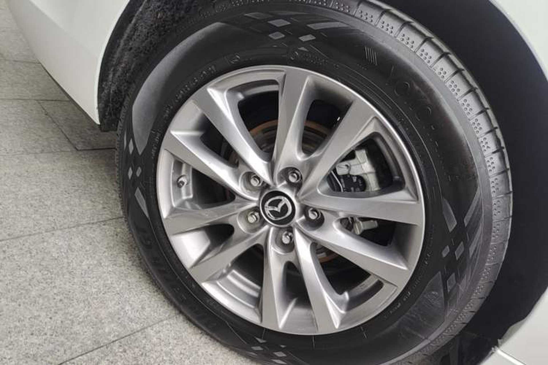 Used Mazda 3 Axela 2023 2.0L Automatic Zhiqing Edition Exterior 5