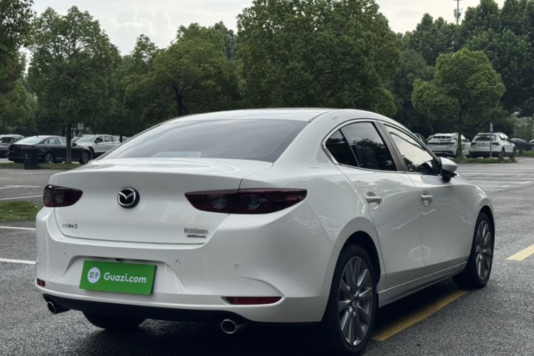 Used Mazda 3 Axela 2023 2.0L Automatic ZhiXuan Edition Exterior 7