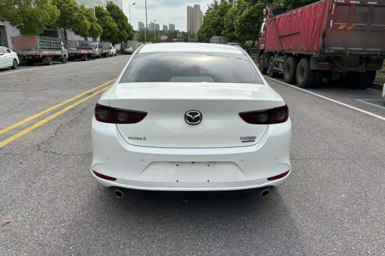 Used Mazda 3 Axela 2023 2.0L Automatic ZhiXuan Edition Exterior 7