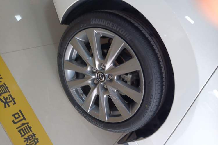 Used Mazda 3 Axela 2023 2.0L Automatic Zhiyao Edition Exterior 8