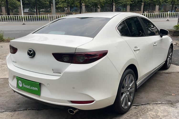 Used Mazda 3 Axela 2023 2.0L Automatic Zhiya Edition Exterior 9