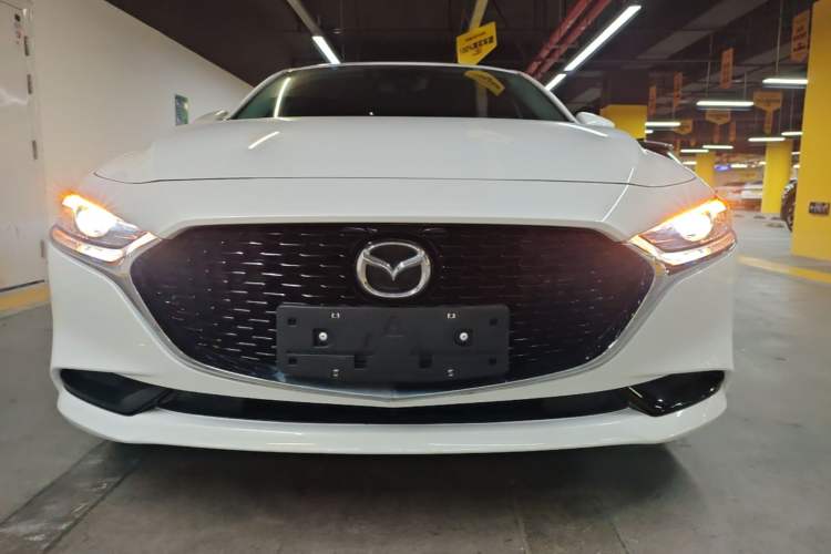 Used Mazda 3 Axela 2023 2.0L Automatic Zhiya Edition Front