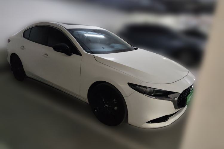Used Mazda 3 Axela 2023 2.0L Automatic Zhiyao Edition Front Right 45 Deg