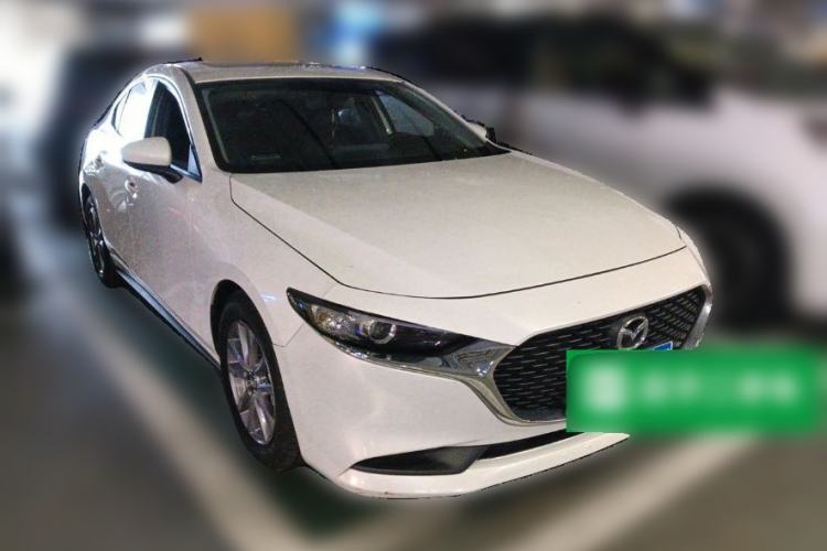 Used Mazda 3 Axela 2023 1.5L Automatic Zhiyue Edition Front Right 45 Deg