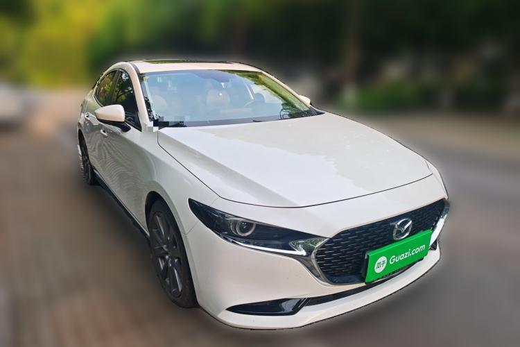 Used Mazda 3 Axela 2023 2.0L Automatic Zhiyao Edition Front Right 45 Deg