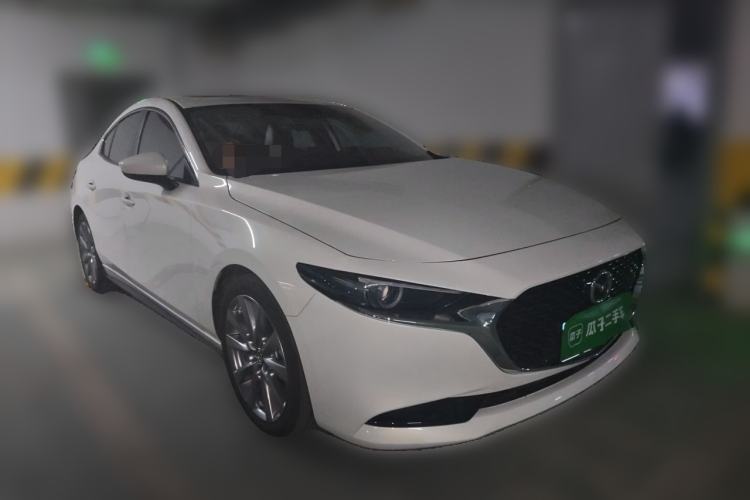 Used Mazda 3 Axela 2023 2.0L Automatic Zhiya Edition Front Right 45 Deg