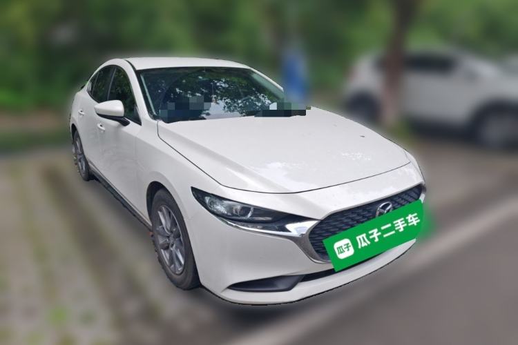 Used Mazda 3 Axela 2023 2.0L Automatic Zhiqing Edition Front Right 45 Deg