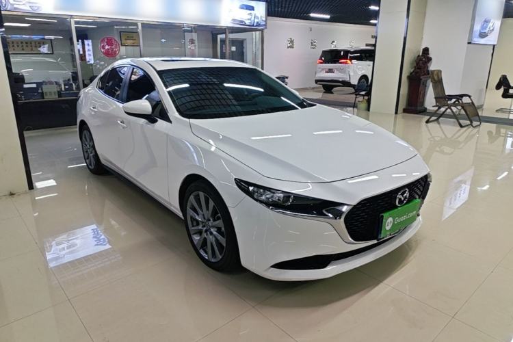 Used Mazda 3 Axela 2023 2.0L Automatic ZhiXuan Edition Front Right 45 Deg