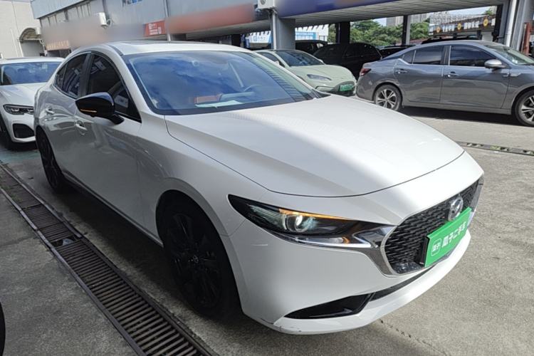 Used Mazda 3 Axela 2023 2.0L Automatic Zhiyao Edition Front Right 45 Deg