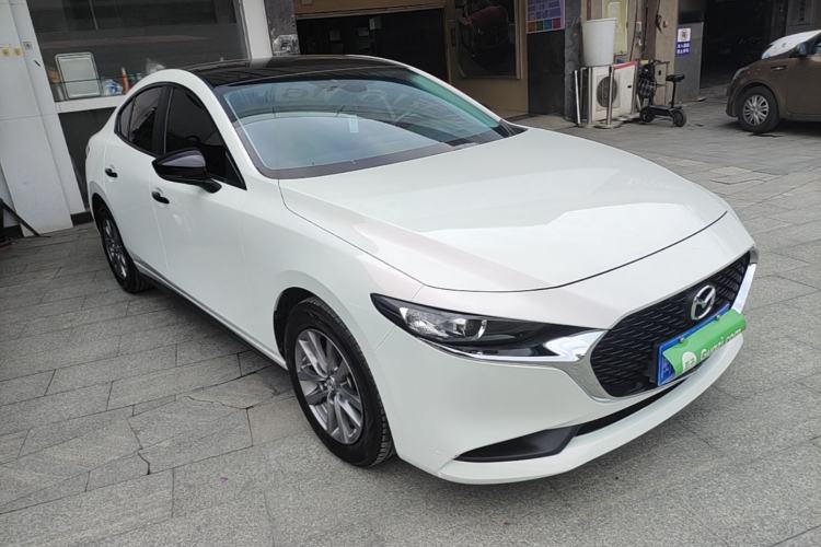 Used Mazda 3 Axela 2023 2.0L Automatic Zhiqing Edition Front Right 45 Deg