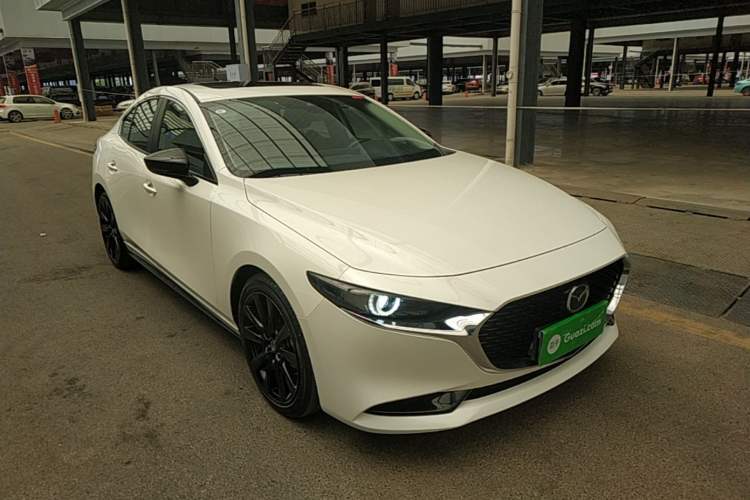 Used Mazda 3 Axela 2023 2.0L Automatic ZhiZhen Edition Front Right 45 Deg