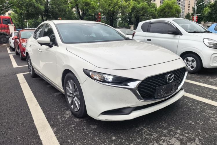 Used Mazda 3 Axela 2023 2.0L Automatic Zhiqing Edition Front Right 45 Deg
