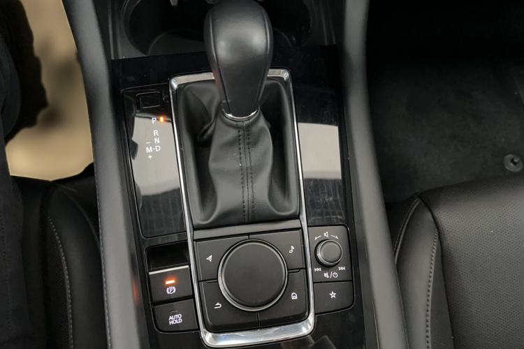 Used Mazda 3 Axela 2023 2.0L Automatic Zhiya Edition Gear Lever