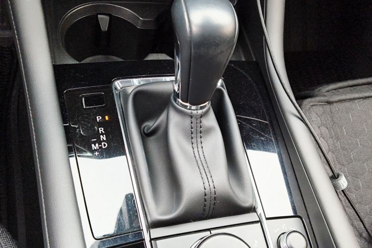 Used Mazda 3 Axela 2023 2.0L Automatic Zhiyao Edition Gear Lever
