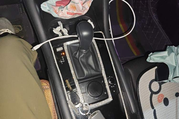 Used Mazda 3 Axela 2023 2.0L Automatic Zhiya Edition Gear Lever