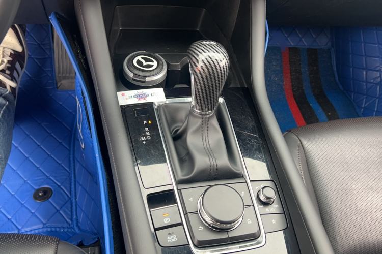 Used Mazda 3 Axela 2023 2.0L Automatic Zhiya Edition Gear Lever