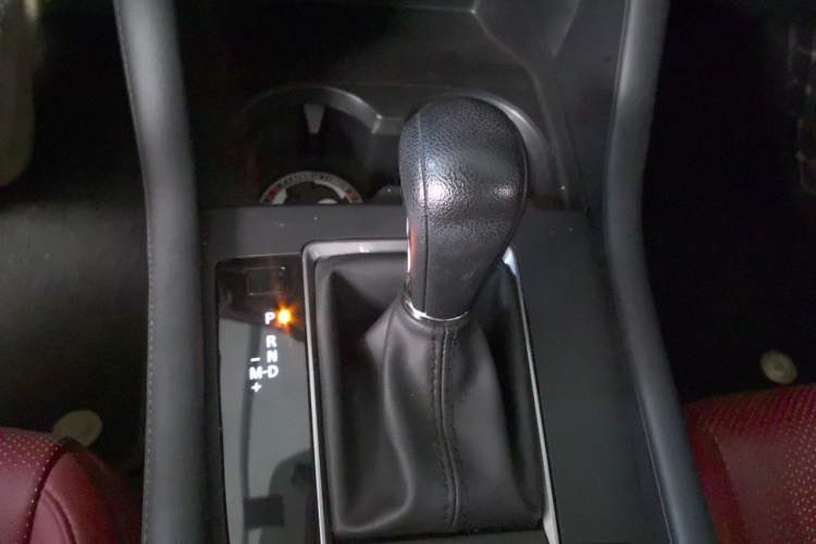 Used Mazda 3 Axela 2023 2.0L Automatic Zhiqing Edition Gear Lever