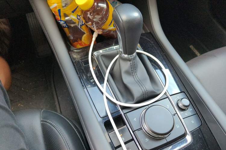 Used Mazda 3 Axela 2023 2.0L Automatic ZhiZhen Edition Gear Lever