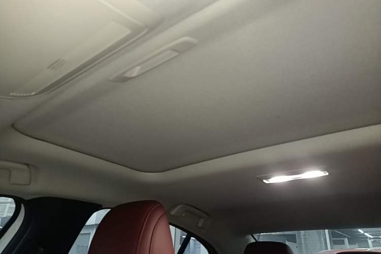 Used Mazda 3 Axela 2023 2.0L Automatic ZhiZhen Edition Headliner