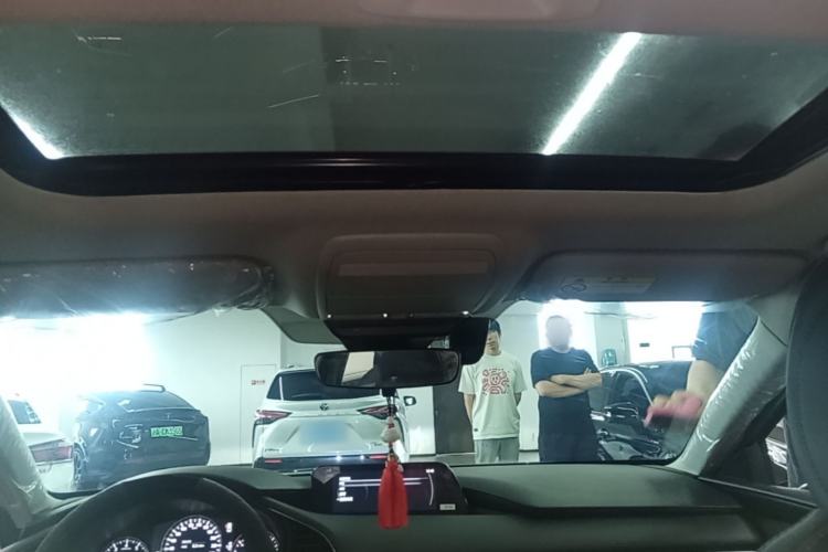 Used Mazda 3 Axela 2023 2.0L Automatic ZhiZhen Edition Headliner