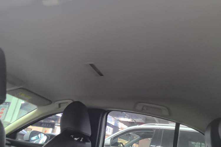 Used Mazda 3 Axela 2023 2.0L Automatic Zhiqing Edition Headliner