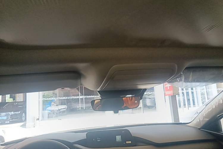 Used Mazda 3 Axela 2023 2.0L Automatic Zhiyao Edition Headliner