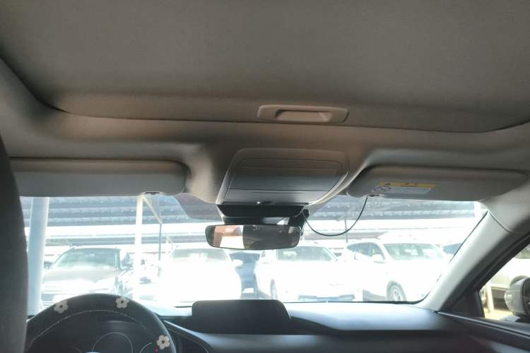 Used Mazda 3 Axela 2023 2.0L Automatic ZhiXuan Edition Headliner