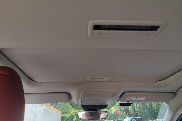Used Mazda 3 Axela 2023 2.0L Automatic ZhiZhen Edition Headliner