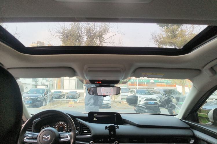 Used Mazda 3 Axela 2023 2.0L Automatic Zhiyao Edition Headliner