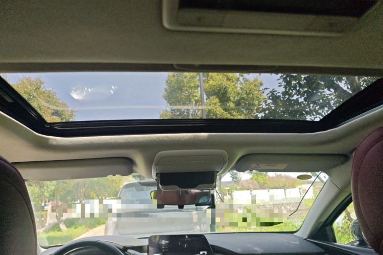 Used Mazda 3 Axela 2023 2.0L Automatic ZhiZhen Edition Headliner