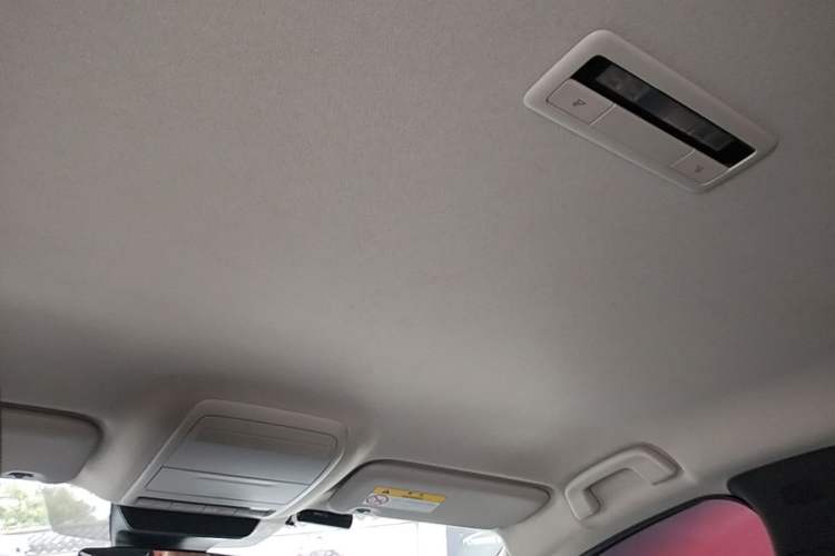 Used Mazda 3 Axela 2023 2.0L Automatic Zhiqing Edition Headliner