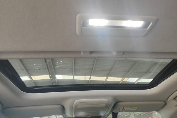 Used Mazda 3 Axela 2023 2.0L Automatic ZhiXuan Edition Headliner