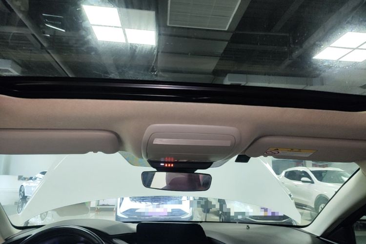 Used Mazda 3 Axela 2023 2.0L Automatic Zhiya Edition Headliner