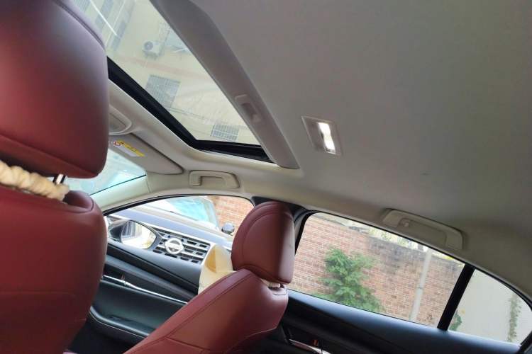 Used Mazda 3 Axela 2023 2.0L Automatic Zhiyao Edition Headliner