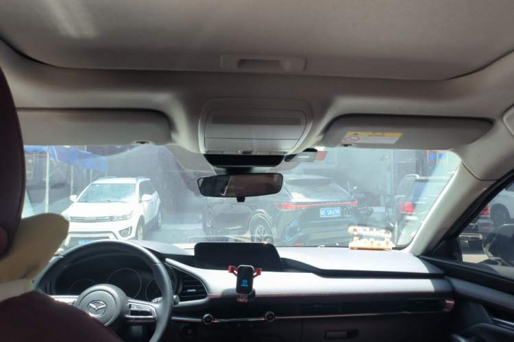 Used Mazda 3 Axela 2023 2.0L Automatic ZhiZhen Edition Headliner