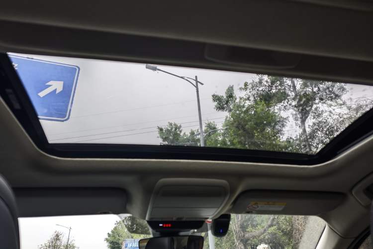 Used Mazda 3 Axela 2023 2.0L Automatic ZhiZhen Edition Headliner
