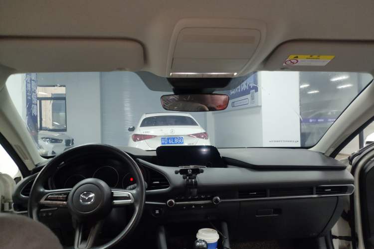 Used Mazda 3 Axela 2023 1.5L Manual ZhiMei Edition Headliner