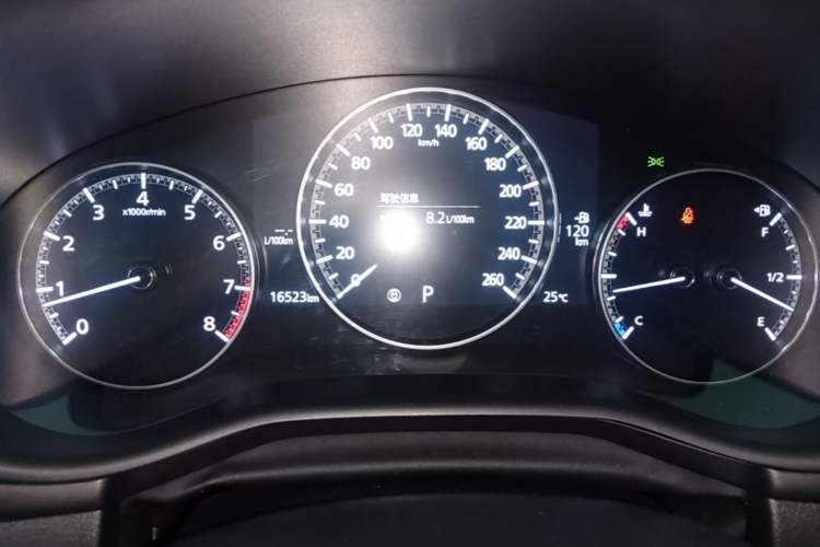 Used Mazda 3 Axela 2023 2.0L Automatic ZhiZhen Edition Instrument Cluster