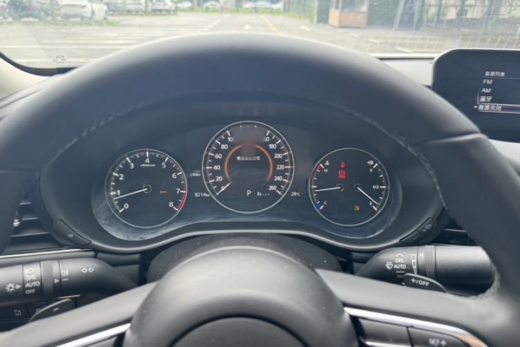 Used Mazda 3 Axela 2023 2.0L Automatic ZhiXuan Edition Instrument Cluster