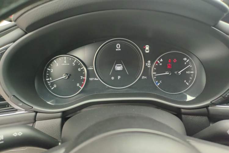 Used Mazda 3 Axela 2023 2.0L Automatic ZhiZhen Edition Instrument Cluster