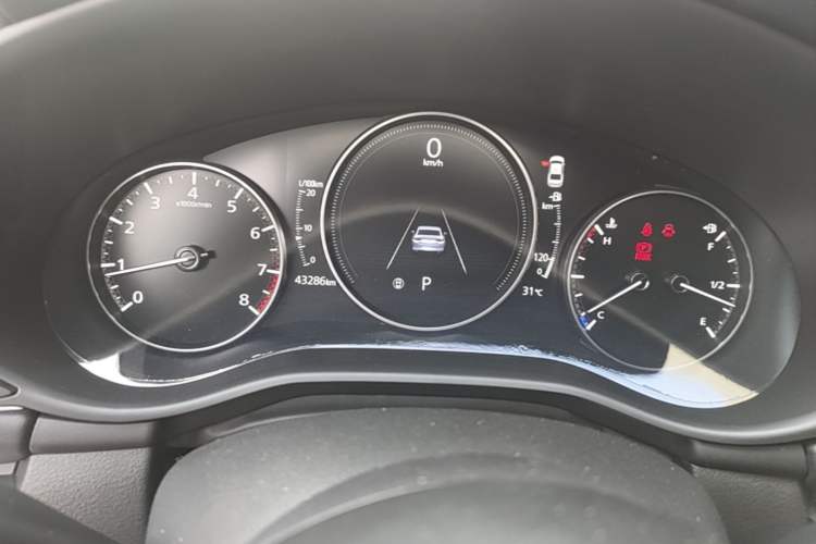 Used Mazda 3 Axela 2023 2.0L Automatic Zhiyao Edition Instrument Cluster