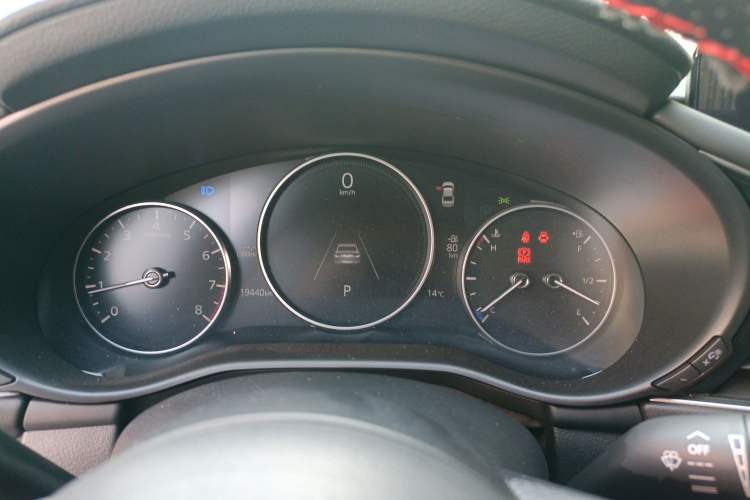Used Mazda 3 Axela 2023 2.0L Automatic Zhiqing Edition Instrument Cluster