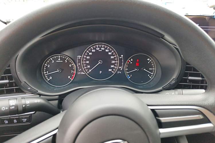 Used Mazda 3 Axela 2023 2.0L Automatic Zhiqing Edition Instrument Cluster