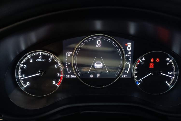 Used Mazda 3 Axela 2023 2.0L Automatic Zhiyao Edition Instrument Cluster