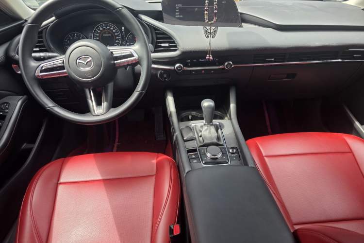 Used Mazda 3 Axela 2023 2.0L Automatic Zhiya Edition Interior 1