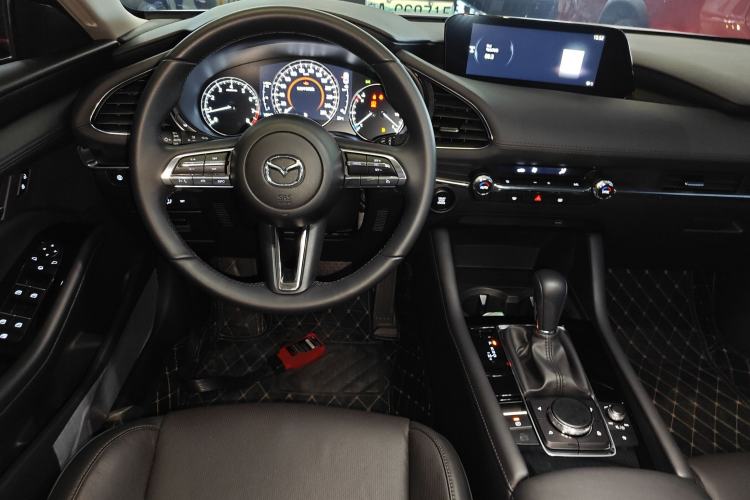 Used Mazda 3 Axela 2023 2.0L Automatic Zhiyao Edition Interior 2
