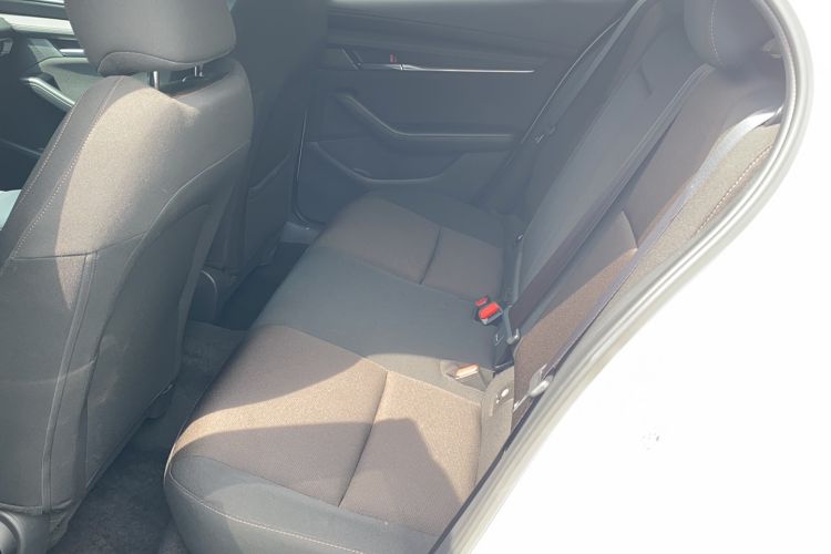 Used Mazda 3 Axela 2023 2.0L Automatic ZhiXuan Edition Interior 2