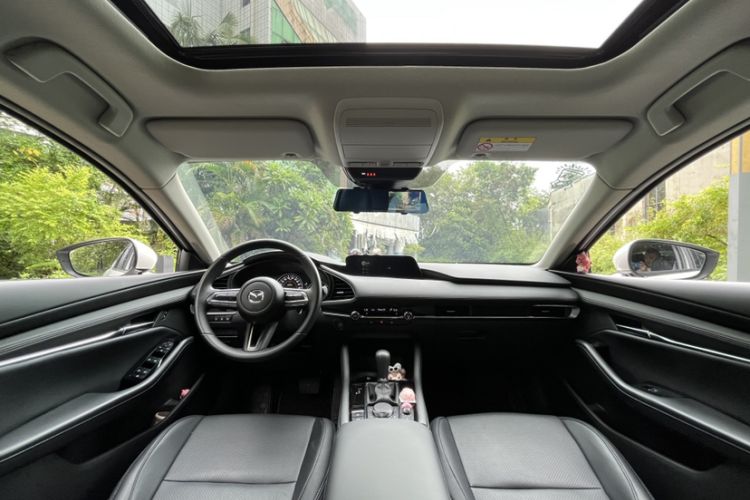Used Mazda 3 Axela 2023 2.0L Automatic Zhiya Edition Interior 3
