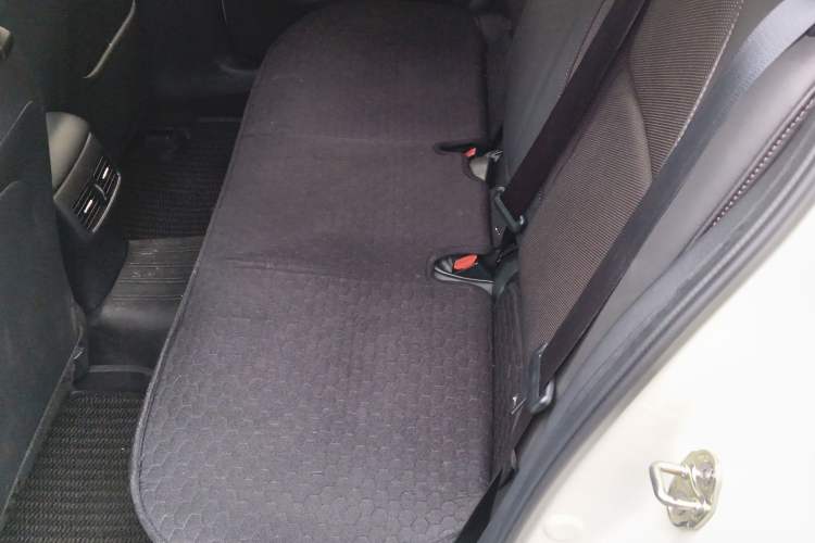 Used Mazda 3 Axela 2023 2.0L Automatic Zhiyao Edition Interior 4