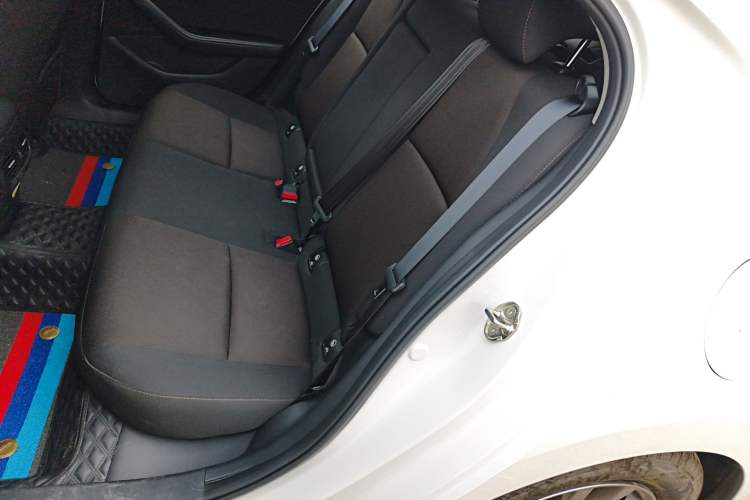 Used Mazda 3 Axela 2023 2.0L Automatic Zhiqing Edition Interior 4